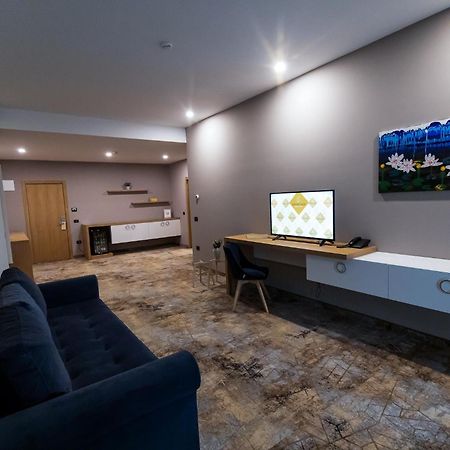 Grand View Hotel & Suites Copou Jászvásár Kültér fotó