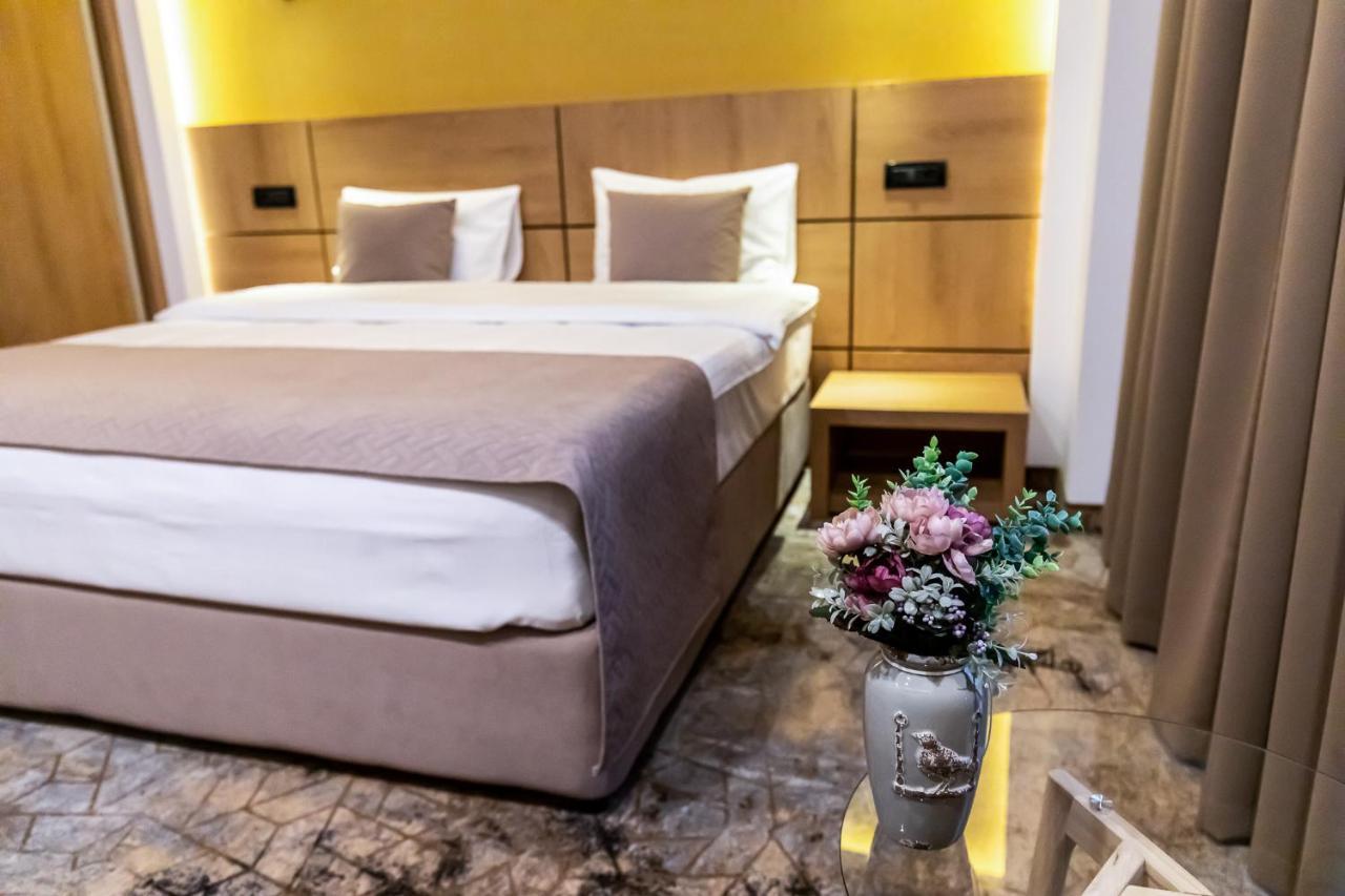 Grand View Hotel & Suites Copou Jászvásár Kültér fotó